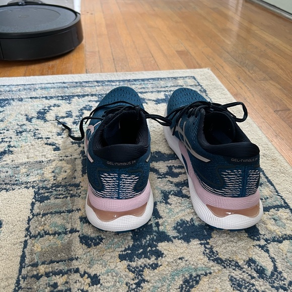 Asics Women's Teal and Pink Athletic Shoes - Picture 3 of 6